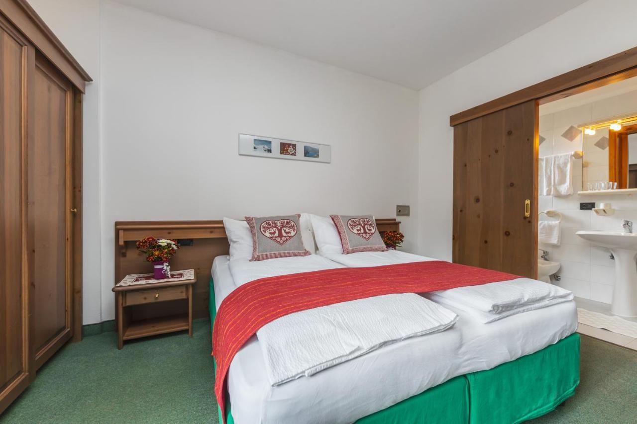 Cadria Nature & Bike Hotel Lenzumo di Concei ภายนอก รูปภาพ
