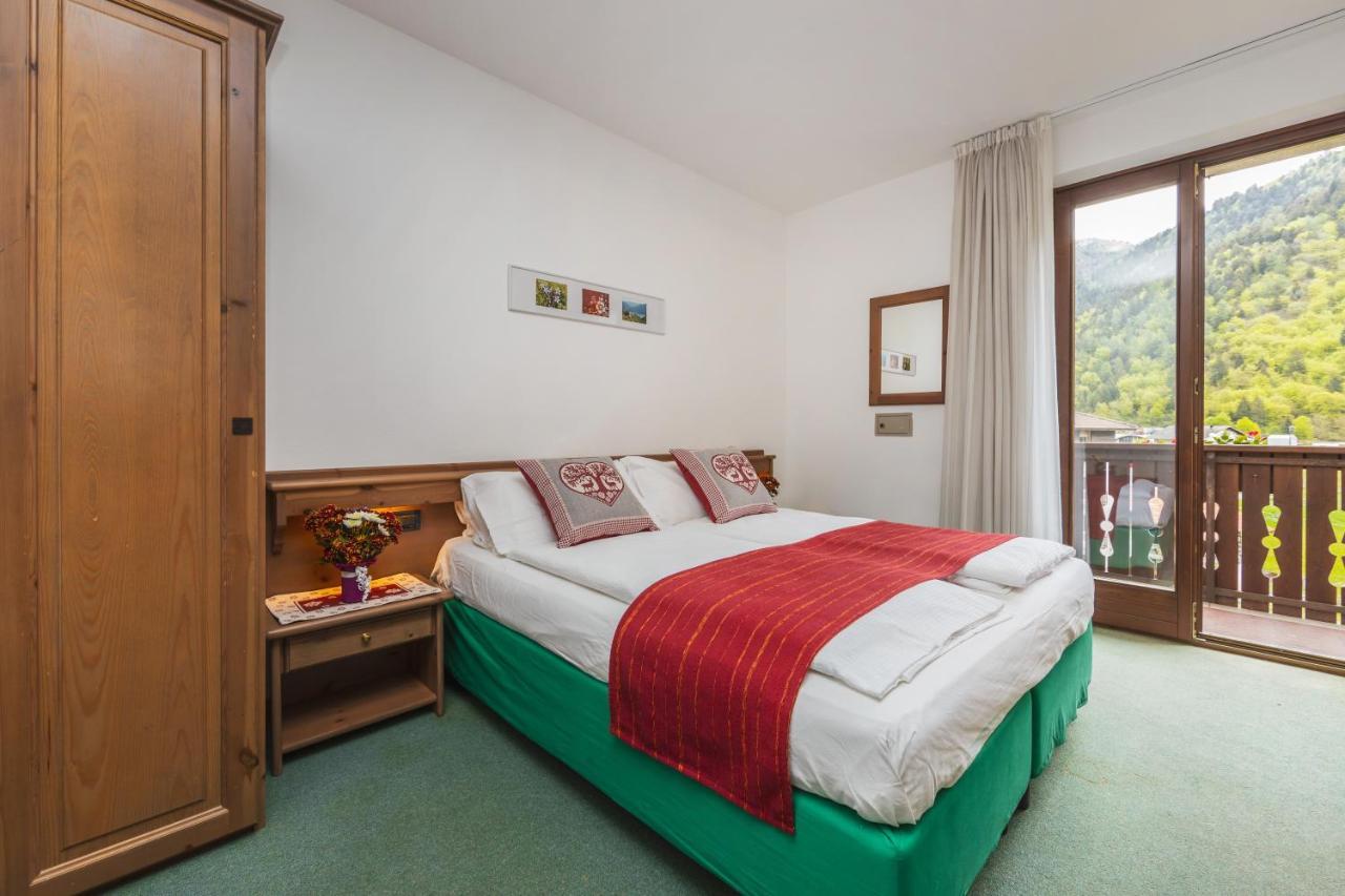 Cadria Nature & Bike Hotel Lenzumo di Concei ภายนอก รูปภาพ