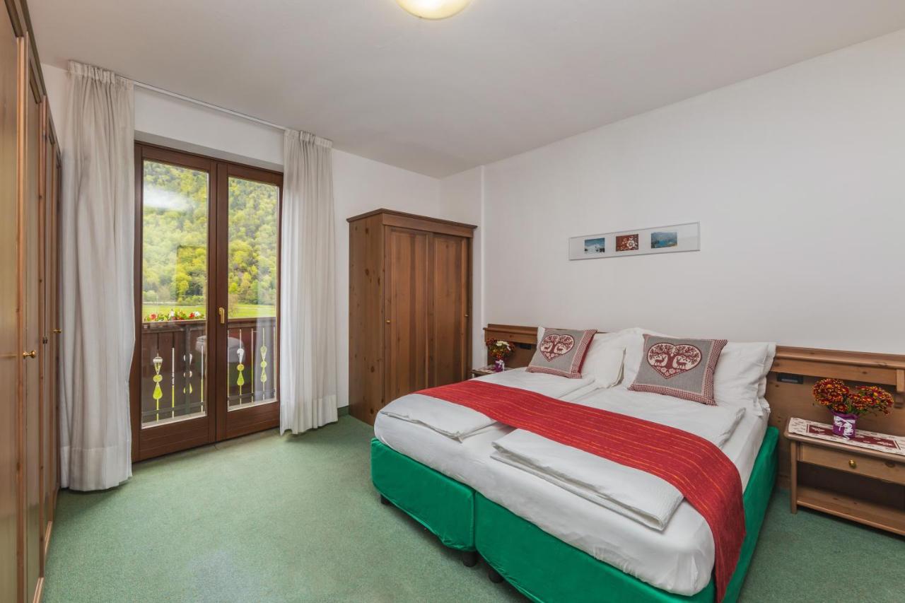 Cadria Nature & Bike Hotel Lenzumo di Concei ภายนอก รูปภาพ
