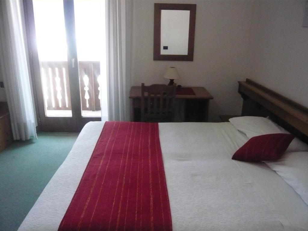 Cadria Nature & Bike Hotel Lenzumo di Concei ห้อง รูปภาพ